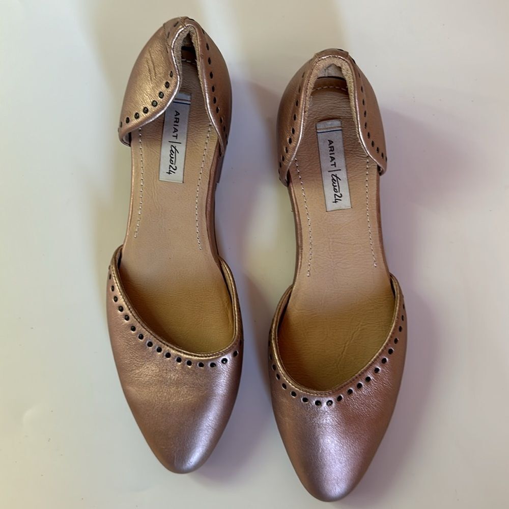 AriatTwo24 Women’s flats - Picture 5 of 10